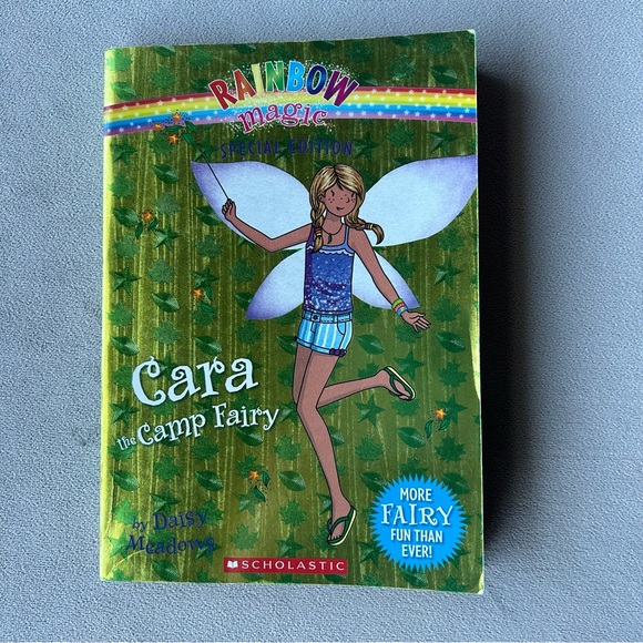 Set of 3 ~ Rainbow Magic ~ Special Edition & Ultimate Fairy Guide - Picture 2 of 8